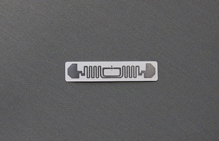 Этикетка (RFID) UHF 76*16 mm M6RР